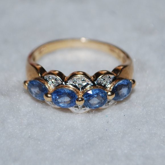 Gold and Blue Sapphire Women's Ring - Picture 1 of 12